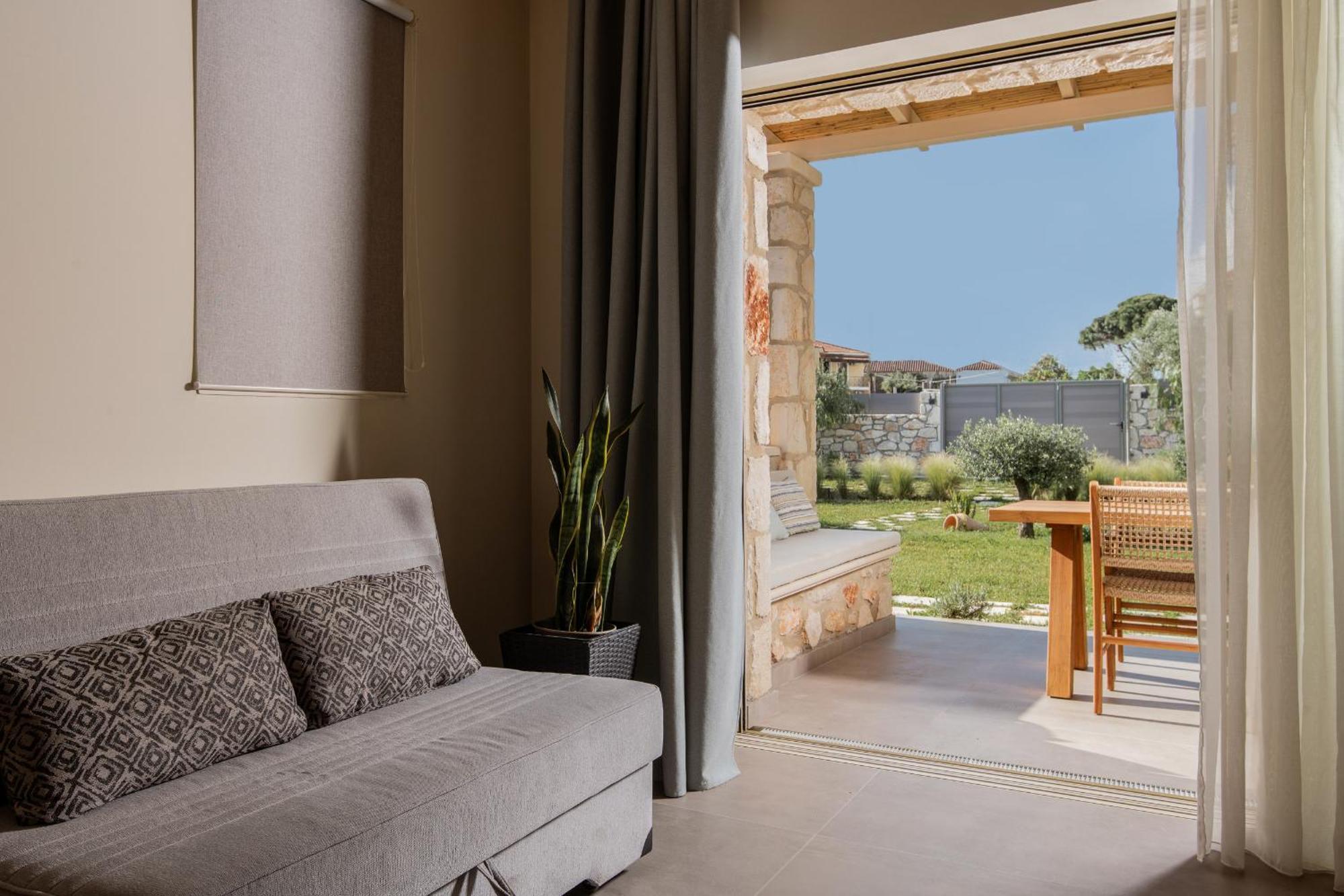 Arignote Suites Laganas Exterior photo